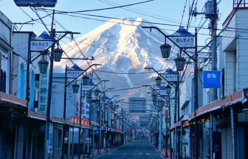 Tokyo: Mt. Fuji Highlights Tour with Lake Kawaguchi Cruise - Arakurayama Sengen Park and the 398-Step Payoff