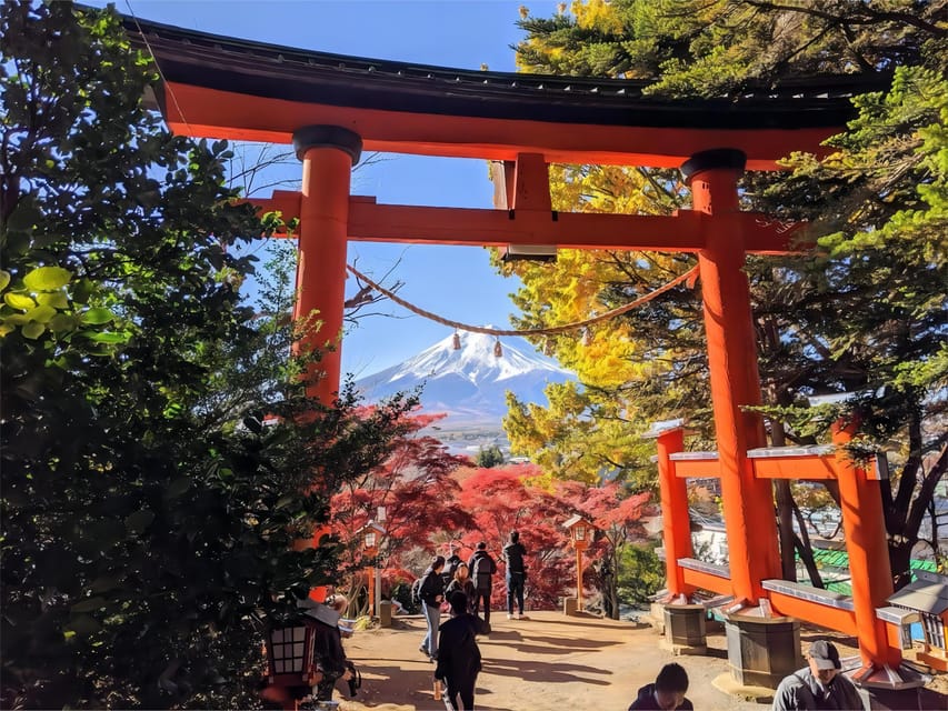 Tokyo: Mt Fuji Lake Kawaguchi & Yamanaka Hot Spring Day Tour - Guides who keep it friendly, even when explanations are brief