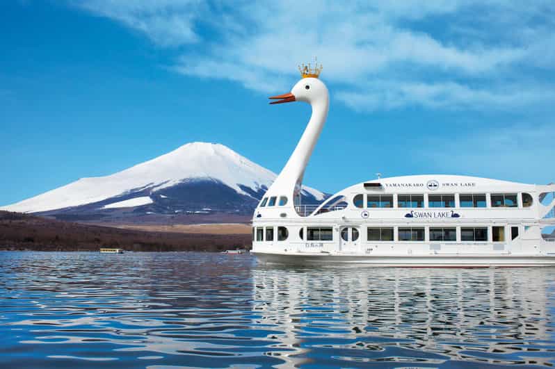 Tokyo: Mt Fuji Lake Kawaguchi & Yamanaka Hot Spring Day Tour - Oishi Park and the Maple Corridor swap for Fuji-color seasons