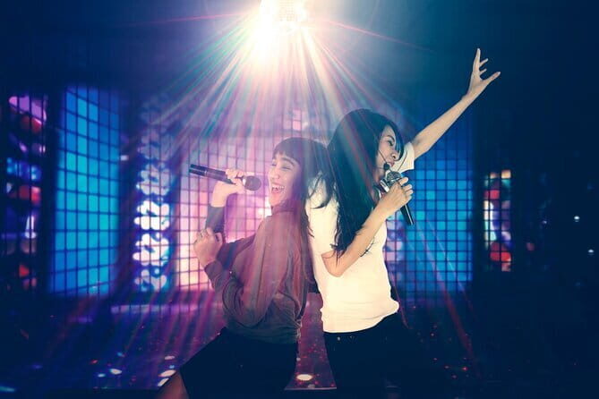 Tokyo Night Tour Akihabara, Shibuya, Karaoke and City Lights - Key highlights to look for