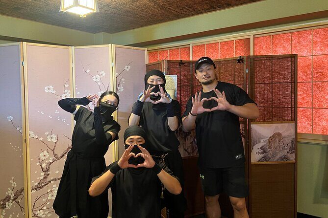 tokyo niinja stretch 【ginza】 - The 2-on-1 ninjutsu stretch: what you’re actually doing