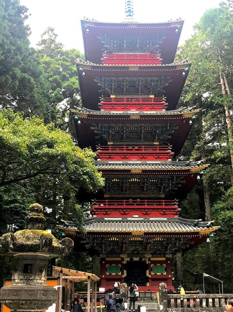 Tokyo: Nikko Private Day Tour With Guide - Nikko Toshogu Shrine: where the carvings do the talking
