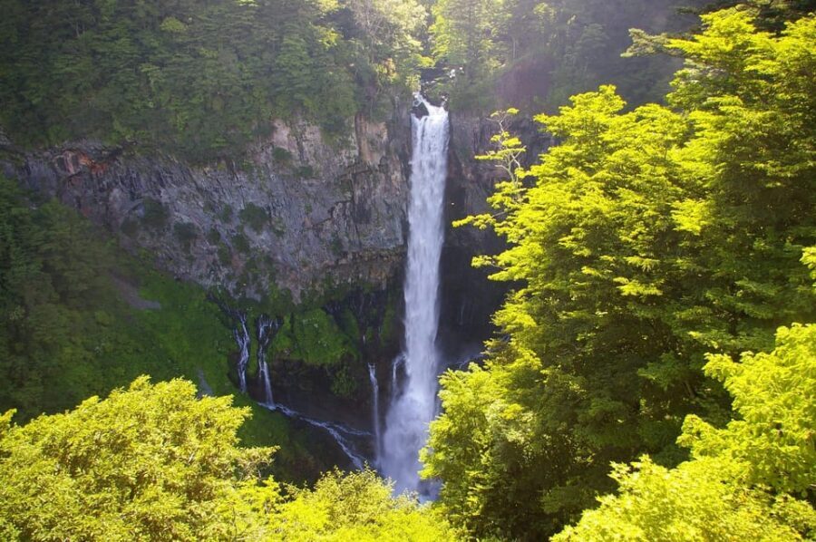 Tokyo: Nikko Private Sightseeing Day Trip with Driver - Lake Chuzenji: a calm reset with mountain reflections
