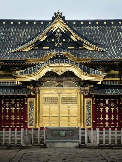 Tokyo: Nikko Private Sightseeing Day Trip with Driver - What’s included vs not: the $355 value check