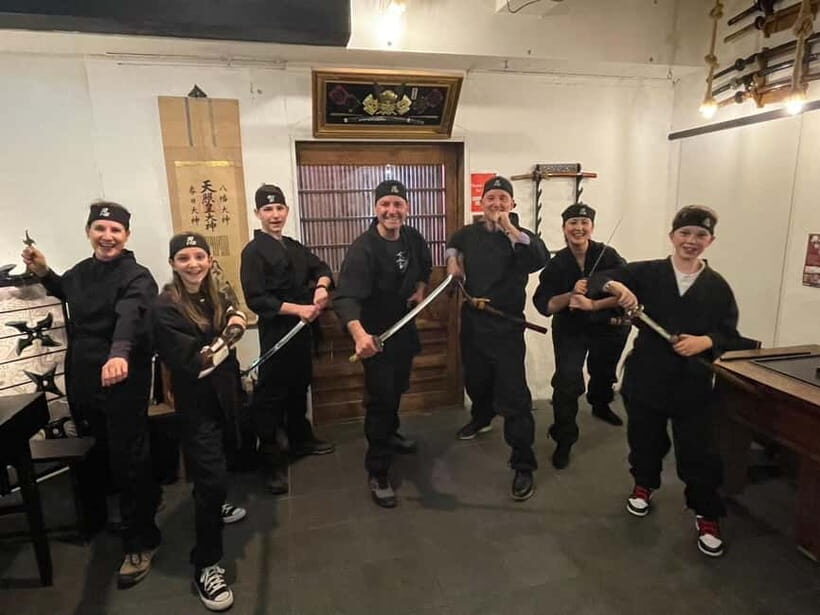 Tokyo: Ninja Experience Cafe Asakusa - Weapon training #3: replica sword fighting
