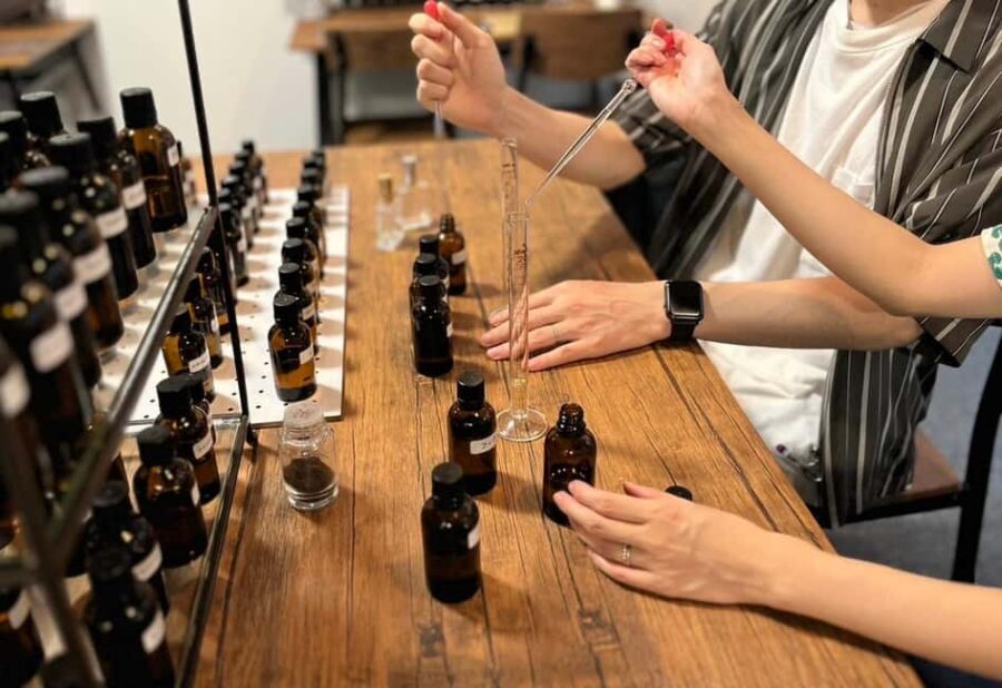 Tokyo Omotesando Original Perfume Making Experience/Workshop - Getting to Magnolia Fragrance: A5 exit and a B1F black-sign door