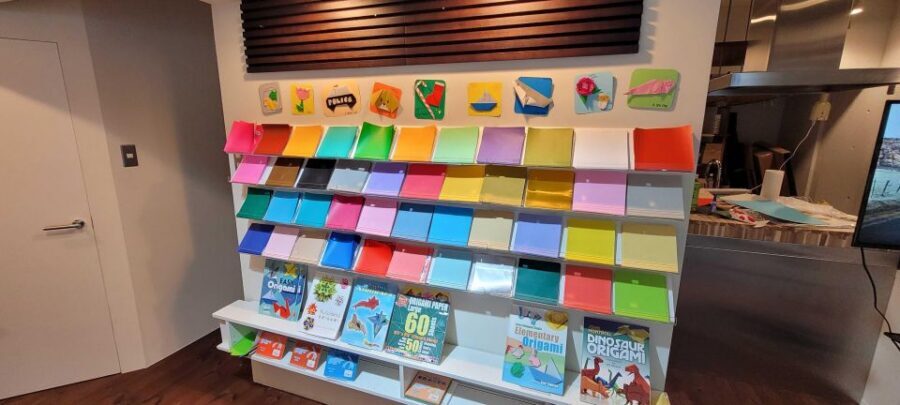 Tokyo: Origami Fun for Families & Beginners in Asakusa - The Step-by-Step Folding Environment: Relaxing, but Still Hands-On