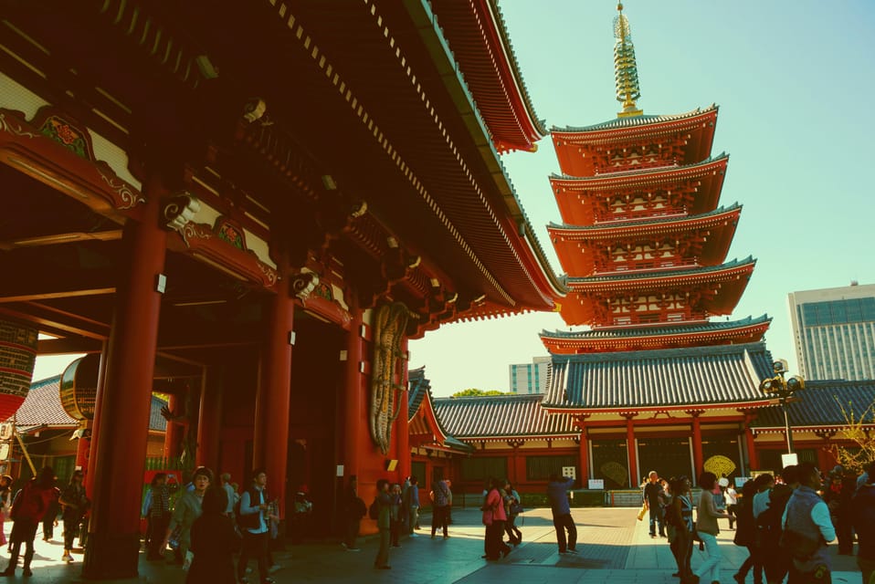 Tokyo: Personalized Private 6-Hour Tour - Naritasan Fukagawa Fudōdō: A Temple Visit That Breaks Up the Shopping