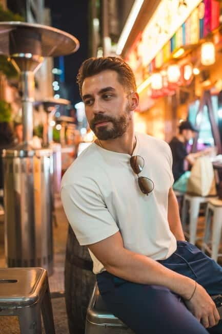 Tokyo Photoshoot Tour with a Local Photographer - Posing Without the Awkwardness