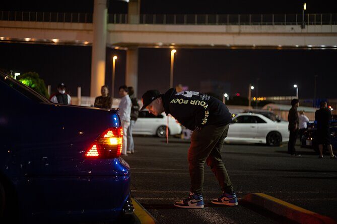TOKYO PREMIUM CAR TOUR: Daikoku PA & Japan’s Amazing JDM Car Meet - Daikoku Parking Area: where the meet energy is the point
