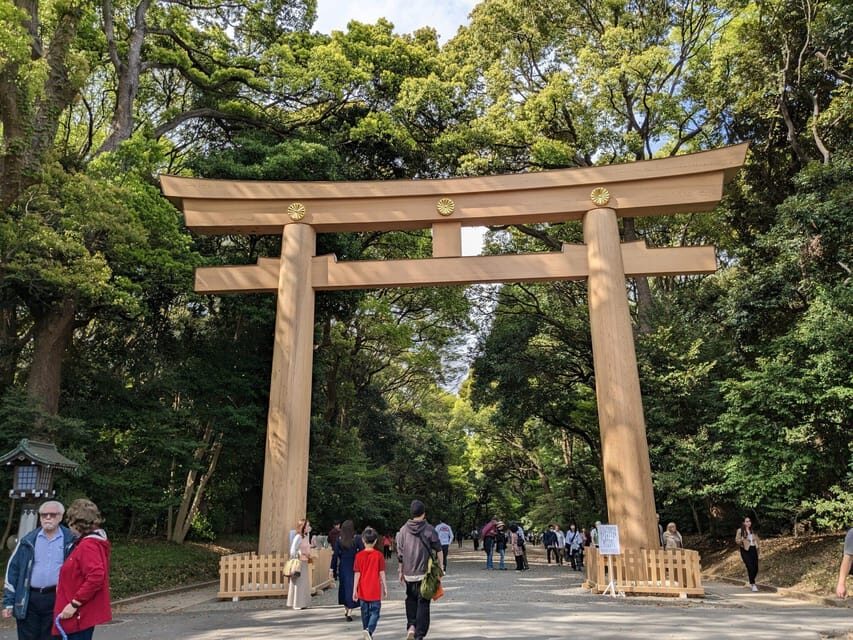 Tokyo: Private 1-Day Sightseeing Tour by Car with Guide - Comfort details that make a difference in Tokyo