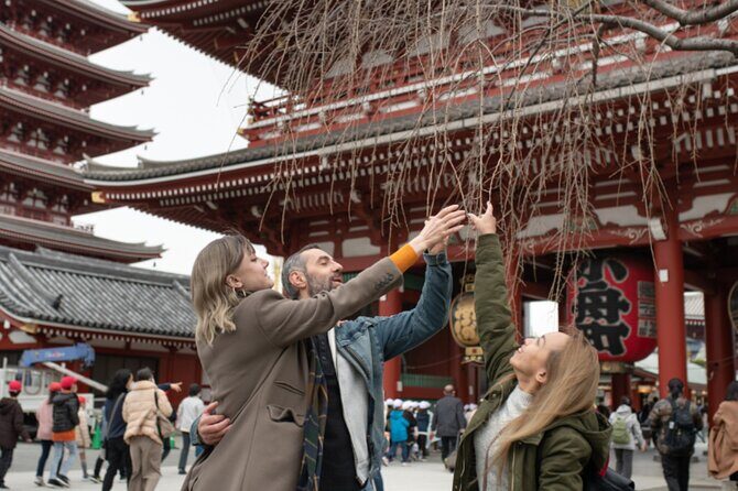 Tokyo Private Full-Day Tour with a Local – Secrets & Highlights - Stop 5: Senso-jo and Nakamise street—legend meets souvenirs