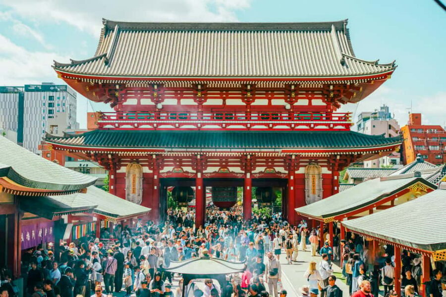 Tokyo Private Local Walking Tour (Must See Places in 1 Day) - Akihabara: Pop Culture, Tech Shops, and a Guide Who Keeps You From Getting Lost