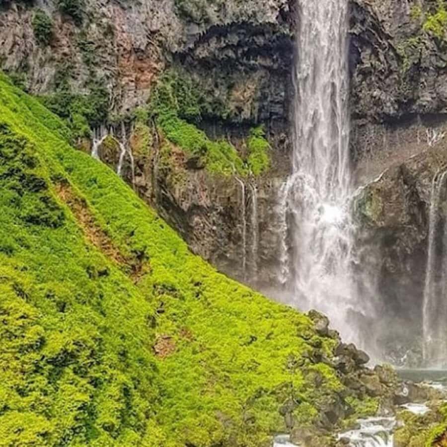 Tokyo: Private Nikko World Heritage Instagramable Day Tour - Seven Plus Stops in Comfort: What Makes This Tour Work