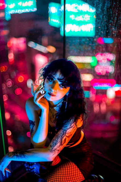 Tokyo Private photo tour with Nightstreet Neon photographer - Booking the Tokyo Neon Photo Session: Should You Do It?