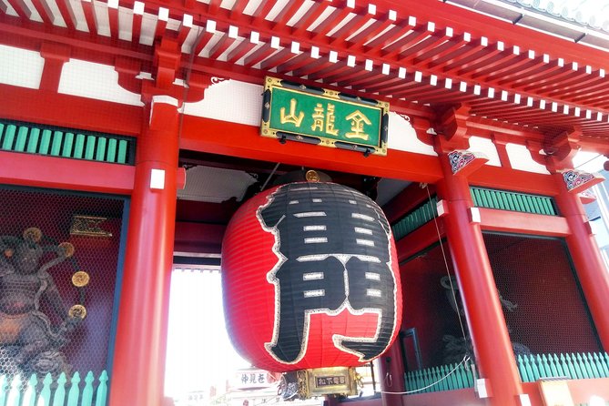 Tokyo Private Tour to Learn History and Shinto - Stop 2: Senso-ji Temple’s classic temple layout and pagoda focus