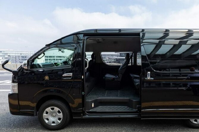 Tokyo: Private Transfers to/from Narita Airport(NRT) - Flat-Rate vs Metered Surprise Fees