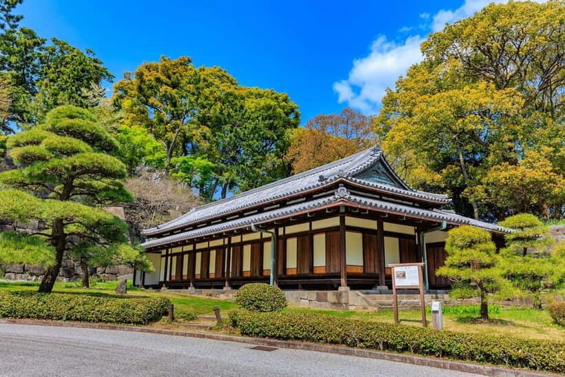 Tokyo: Pvt. Tour - Edo Castle & Imperial Palace East Gardens - Price and Value: Is $63 for 2 Hours a Good Deal?