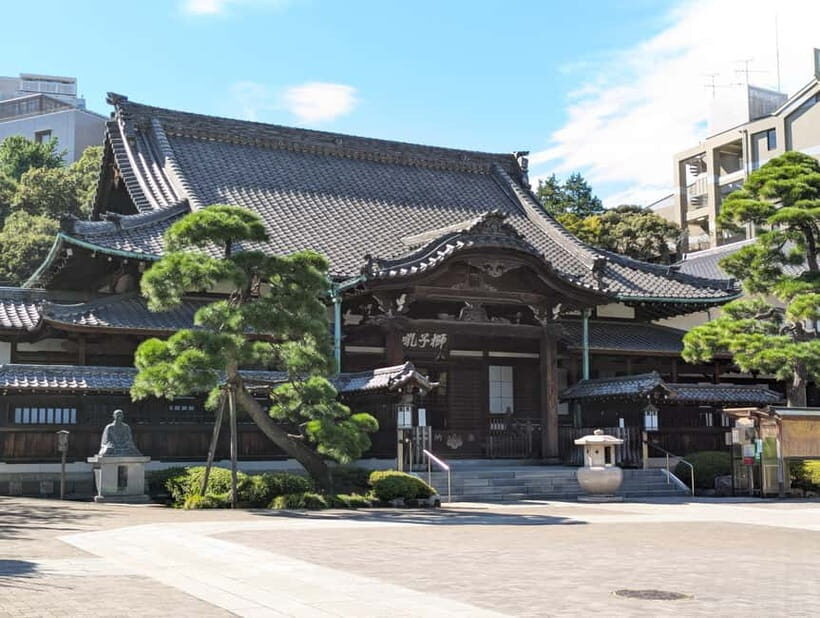 Tokyo: Samurai History Walking Tour - Key points that make this tour worth your time