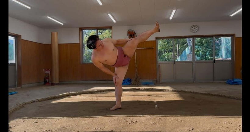 Tokyo: Sanctuary Authentic Grand Sumo Experience & Training - Photos and etiquette: filming is allowed, but follow the rules