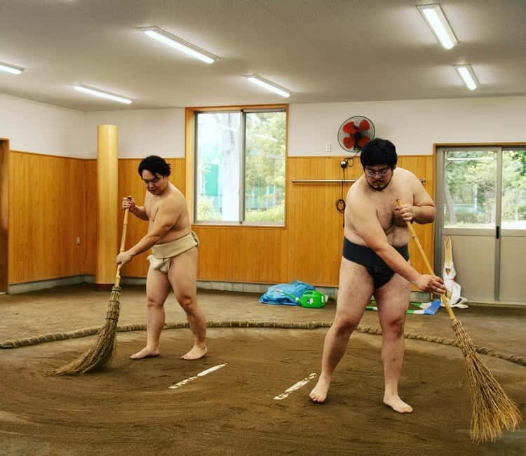 Tokyo: Sanctuary Authentic Grand Sumo Experience & Training - Entering Heiwanomori Park Sumo-jo: location and getting there