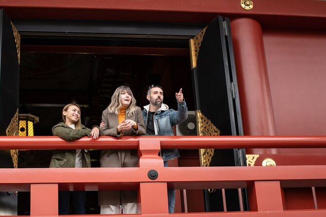 Tokyo, Shaped Around You: A Private Experience with a Local - Ginza elegance to Shinjuku contrast: two Tokyo personalities in one arc