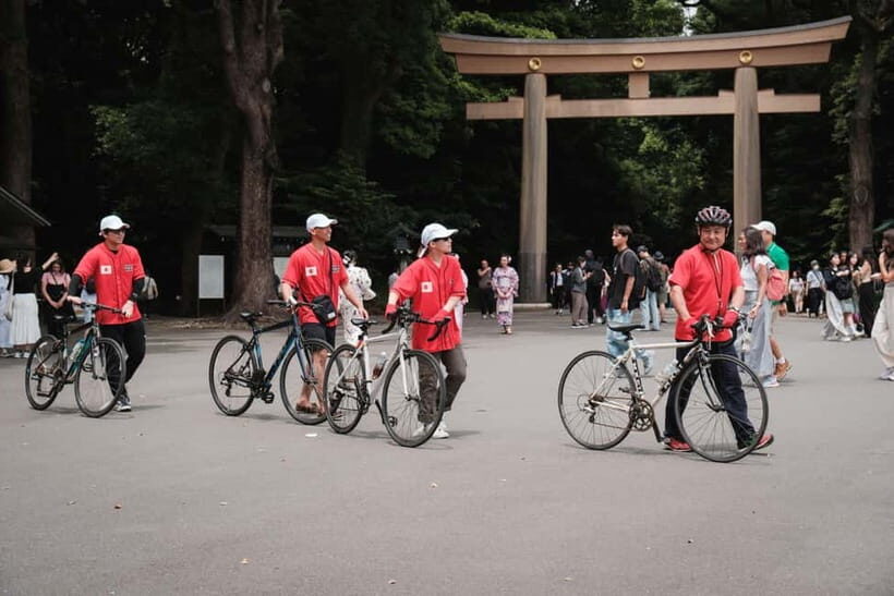 Tokyo: Shibuya Bike Tour - Meiji Shrine Entrance Stop: A Quick Nature Reset in the Middle of City Noise