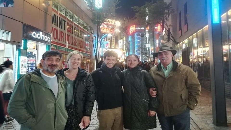 Tokyo Shibuya Walking tour With A Guide - Back to Hachikō: using the landmark twice