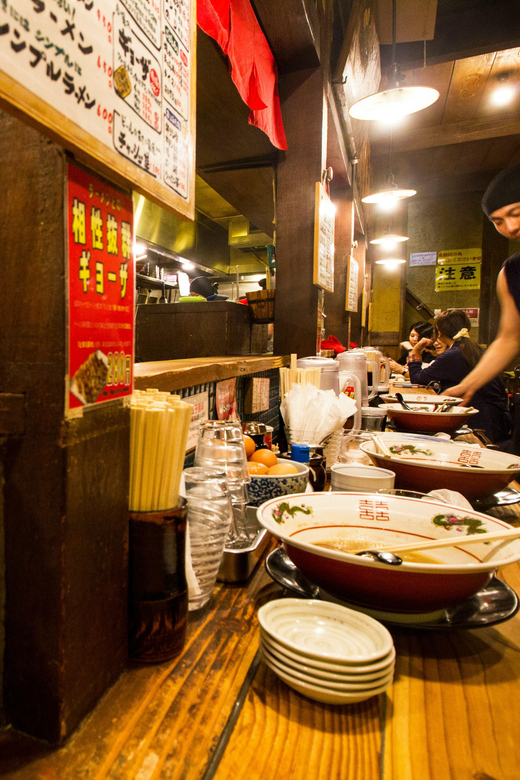 Tokyo Shibuya Walking tour With A Guide - Languages and what that means for your questions