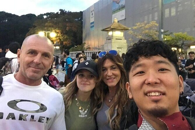 Tokyo Shibuya Walking Tour With A Local Guide - Meeting at the Hachiko area: your first win against the station chaos