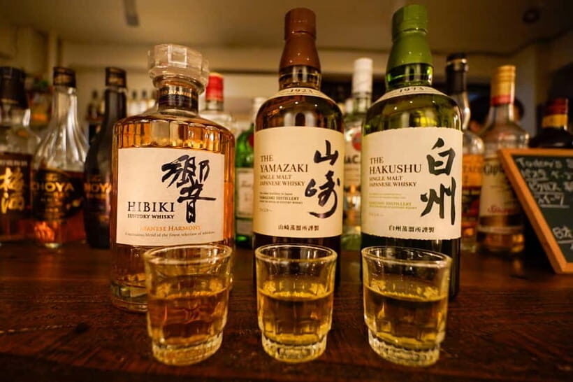Tokyo: Shinjuku Golden Gai Bar Hopping Night Tour - Whisky Tasting in Golden Gai: Yamazaki, Hakushu, Hibiki
