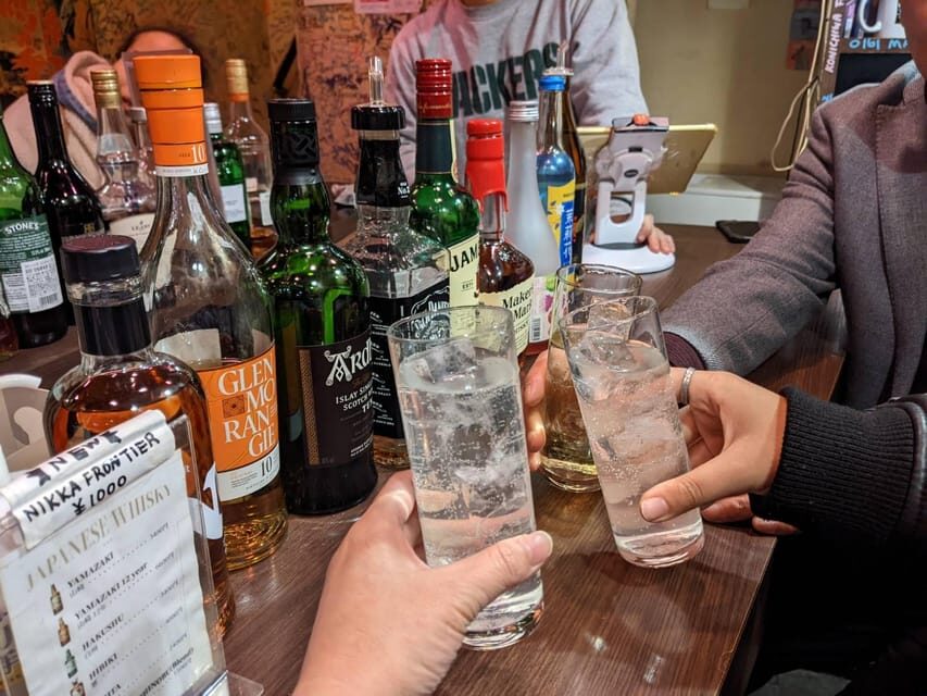 Tokyo: Shinjuku Golden Gai Bar Hopping that only locals know - How hashigo-zake bar hopping works in a 2-hour loop