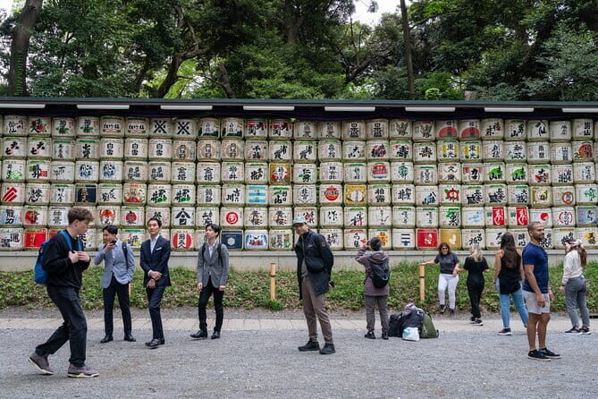 Tokyo Small Group Tour with Guide - Walking Day Reality Check: How to Show Up Comfortable