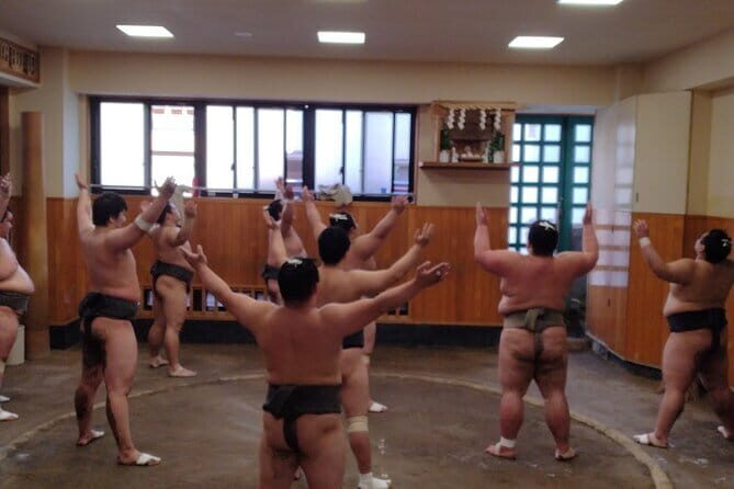 Tokyo Sumo Practice Watching & Visit Town from Samurai era - Photoshoot with sumo wrestlers: How to get the most from it