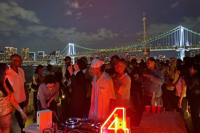 Tokyo Sunset Boat Party with Music Drinks and Vibes - Tokyo Bay at sunset: why this boat party hits different