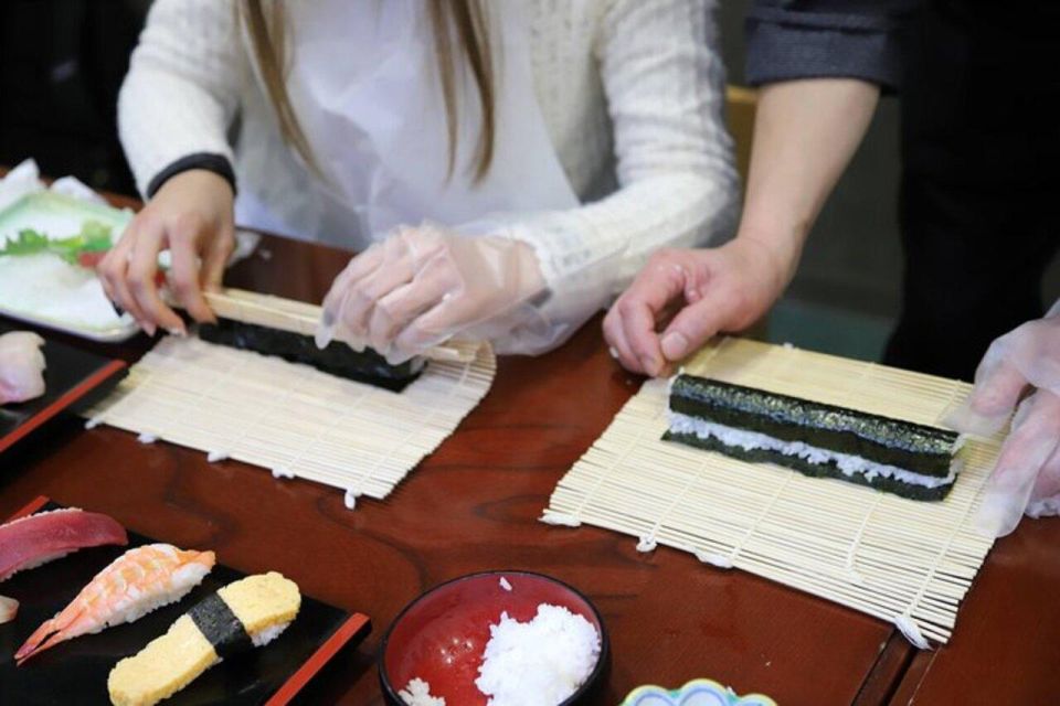 Tokyo: Sushi Making with Pro Chef & Tsukiji Fish Market Tour - Who Should Book This Sushi Making + Tsukiji Tour