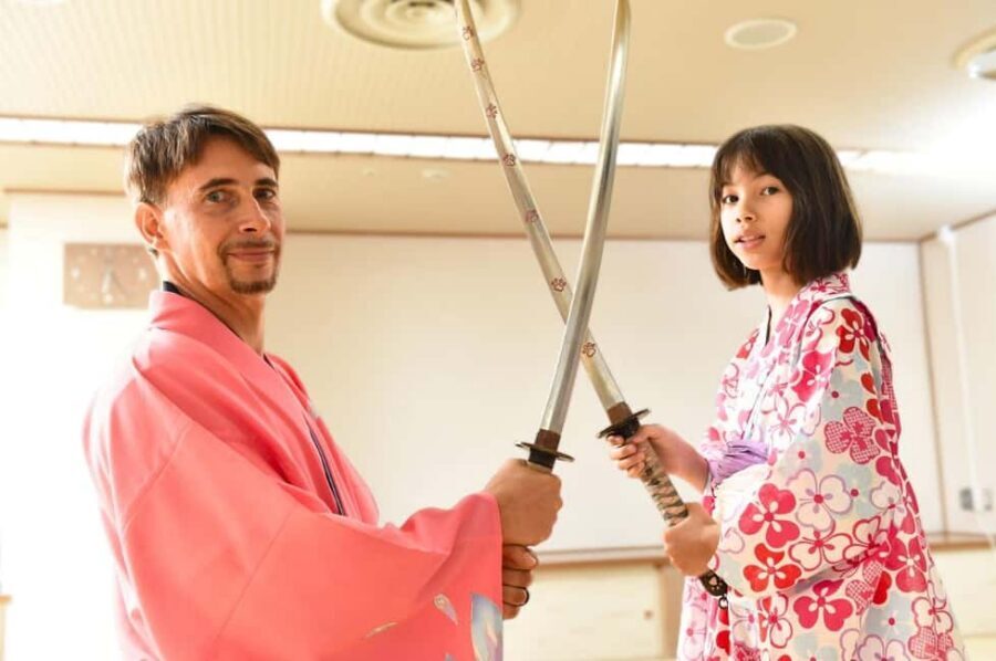 Tokyo: Taishu Engeki Show with Kimono and Sword Lesson - The lighting and sound note: plan for strobe sensitivity