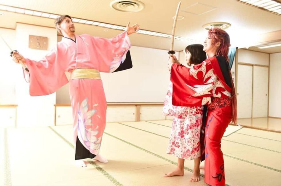 Tokyo: Taishu Engeki Show with Kimono and Sword Lesson - Photos in your kimono: the memory you’ll actually want