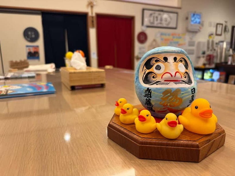 Tokyo: Tattoo-Friendly Public Bath Experience with Guide - Inside the bath: the 1-hour soak and how it feels