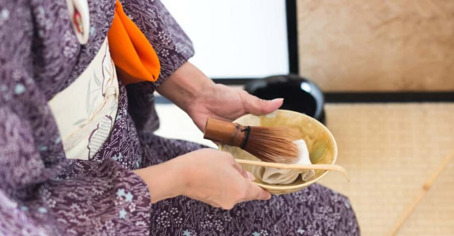 Tokyo: Tea Ceremony Experience in a small tea room - Key highlights at a glance