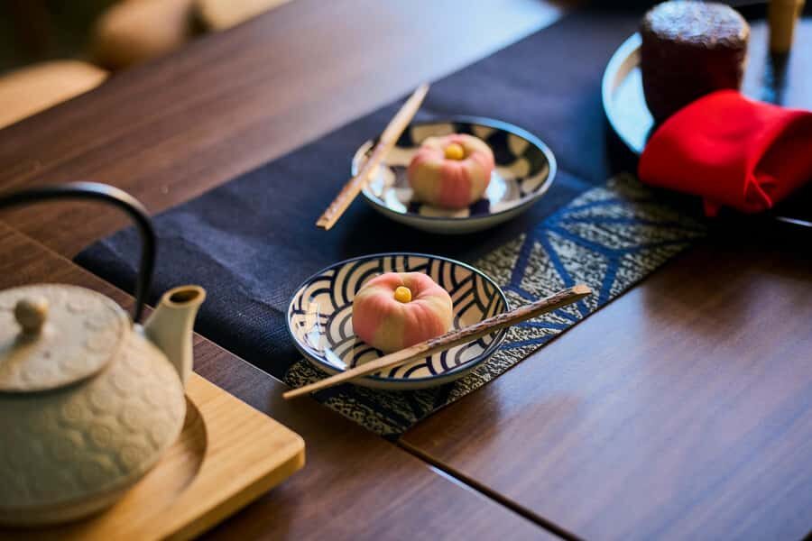 Tokyo: Tea Ceremony & Japanese Traditional Sweets - Otemae in practice: watching the flow before you try it
