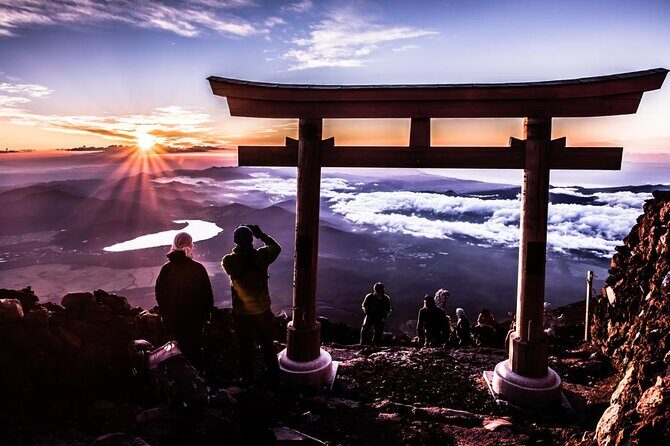 Tokyo To Mount Fuji Private English Guided Day Tour - Stop 2: Lake Kawaguchiko for Classic Fuji Reflections