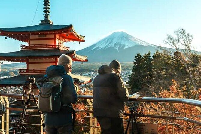 Tokyo To Mount Fuji Private English Guided Day Tour - Stop 4: Kitaguchi Hongu Fuji Sengen Jinja Shrine for a Short Break