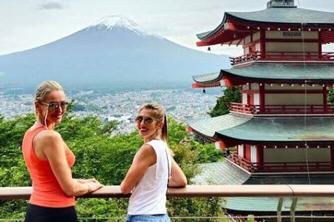 Tokyo To Mount Fuji Private English Guided Day Tour - Stop 5: Oishi Park for Fuji + Lake in One Frame