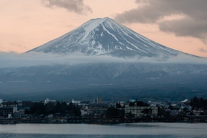 Tokyo To Mount Fuji Private English Guided Day Tour - Stop 6: Arakurayama Sengen Park for the 398-Stair View