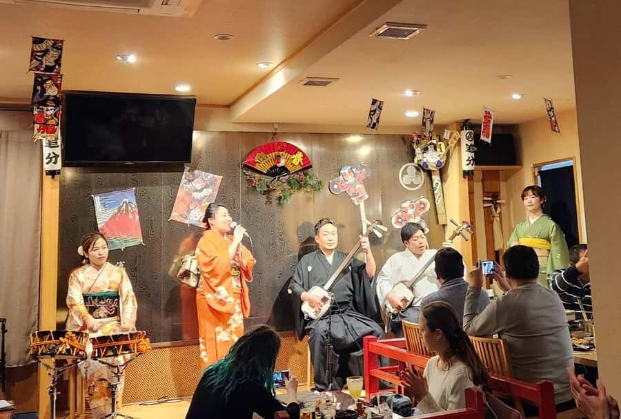 Tokyo: Traditional Asakusa Music Show with Dinner - Asakusa’s viewpoint first: setting the stage before the music