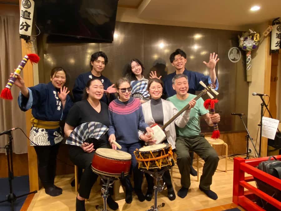 Tokyo: Traditional Asakusa Music Show with Dinner - Who this tour suits best (and who should skip it)
