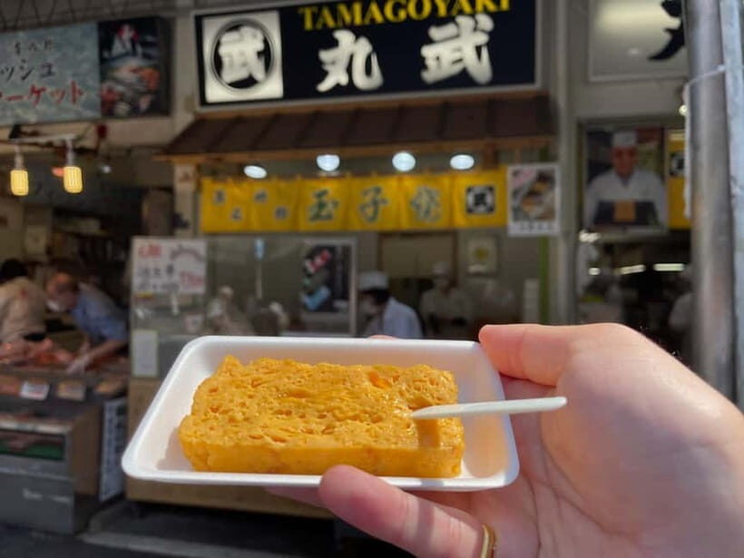 Tokyo: Tsukiji Fish Market food Tour - What you’ll actually taste: tuna sushi, sashimi, dashi soup, and more