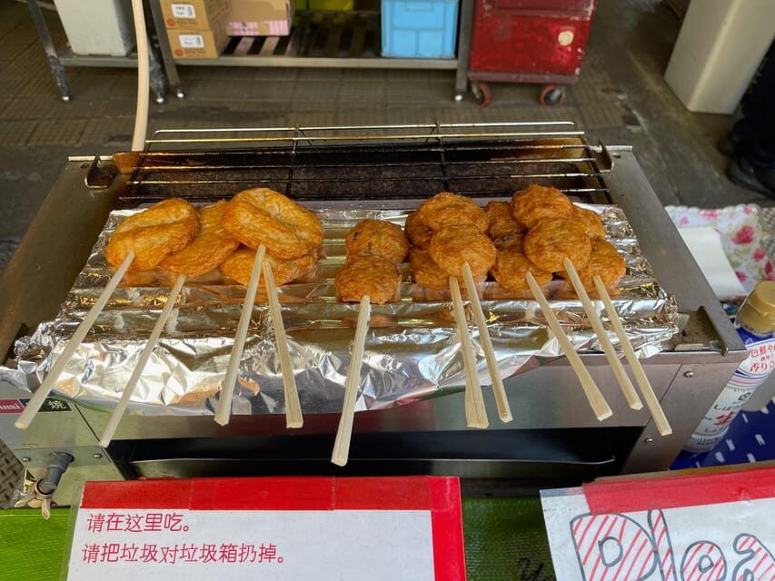 Tokyo: Tsukiji Fish Market food Tour - What could feel tricky: structure, food comfort, and expectations