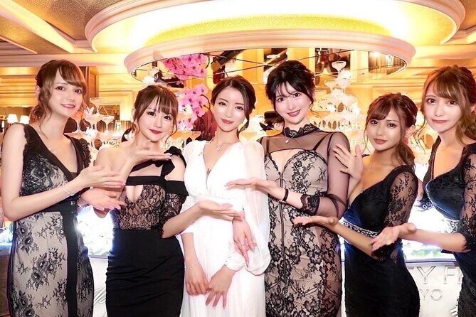 Tokyo VIP Night Out: Private Hostess Club and Karaoke Experience - The hostess club part: translation and room comfort